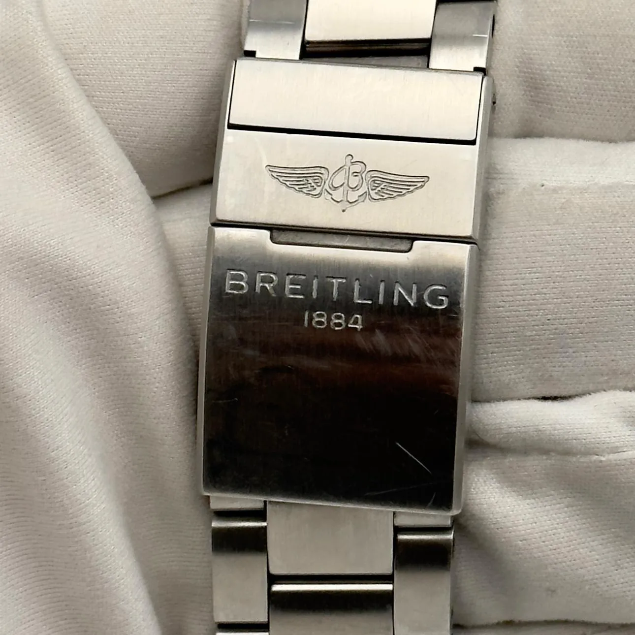 Breitling Avenger A13385101B1A1 43mm Stainless steel Black 1