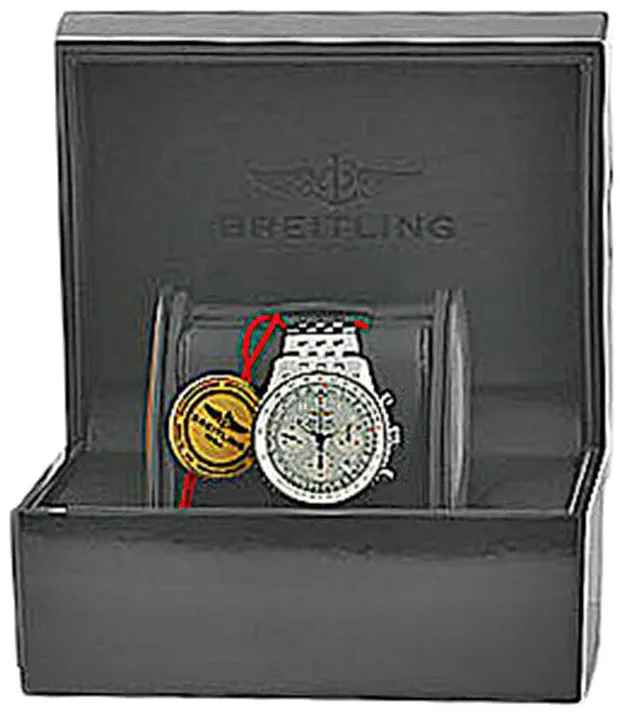 Breitling Navitimer A23322 42mm Stainless steel White 3