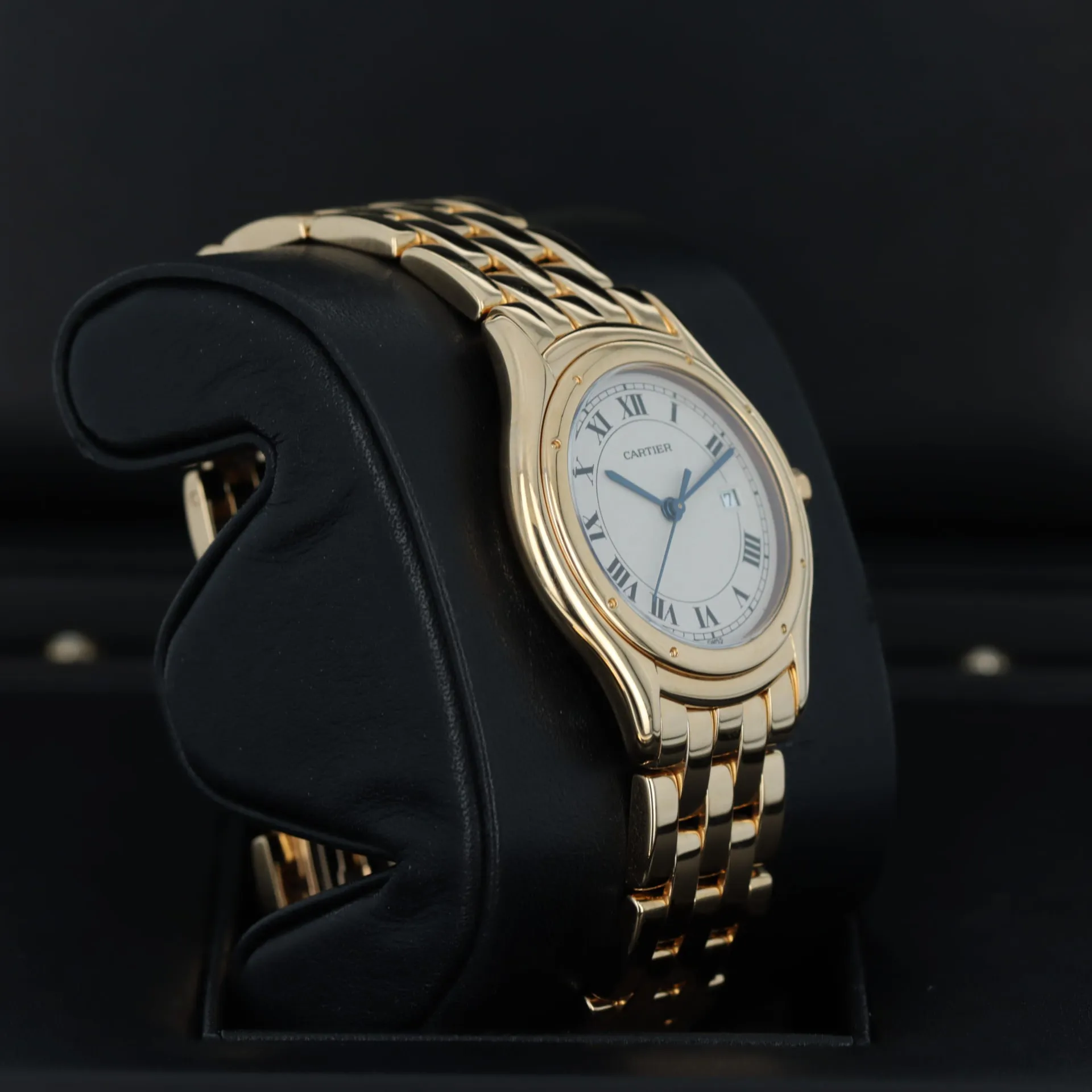 Cartier Cougar 887904 33mm Yellow gold White 5