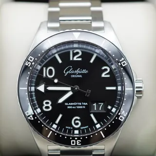 Glashütte SeaQ Panorama Date 1-36-13-01-80-70 Stainless steel Black