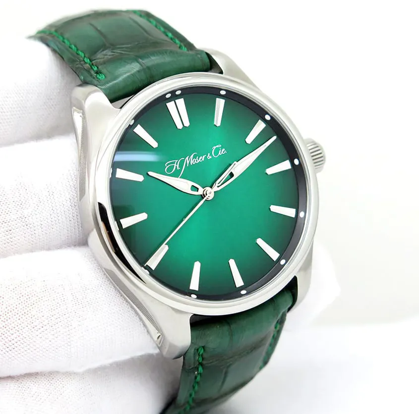 H. Moser & Cie. Pioneer Centre Second 3200-1202 43mm Stainless steel Green