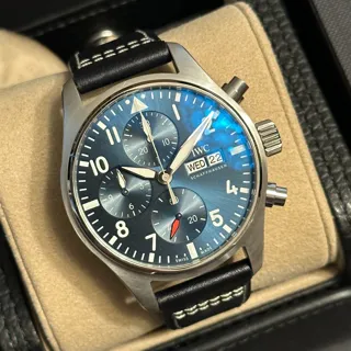 IWC Pilot Chronograph IW388101 Stainless steel Blue