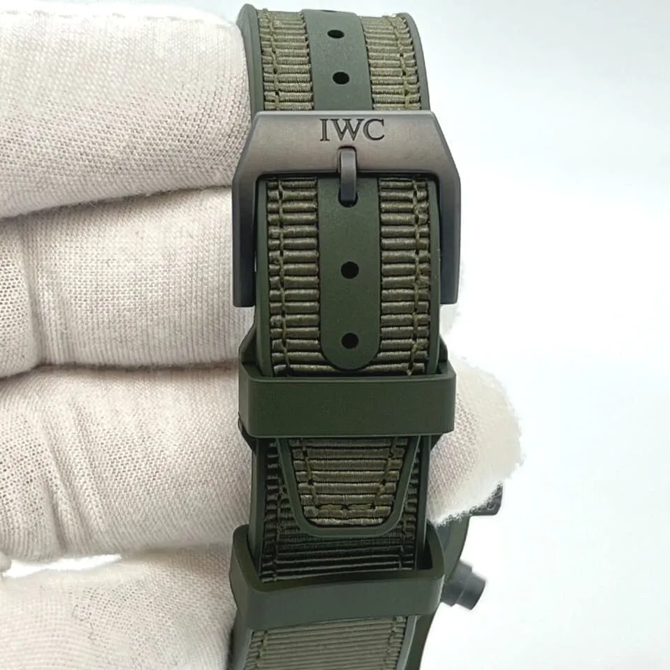 IWC Pilot Chronograph Top Gun IW389106 44mm Ceramic Green 1