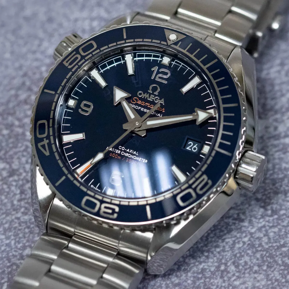 Omega Seamaster Planet Ocean 215.30.44.21.03.001 43.5mm Stainless steel Blue