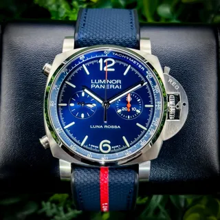 Panerai Luminor PAM 01303 Stainless steel Blue