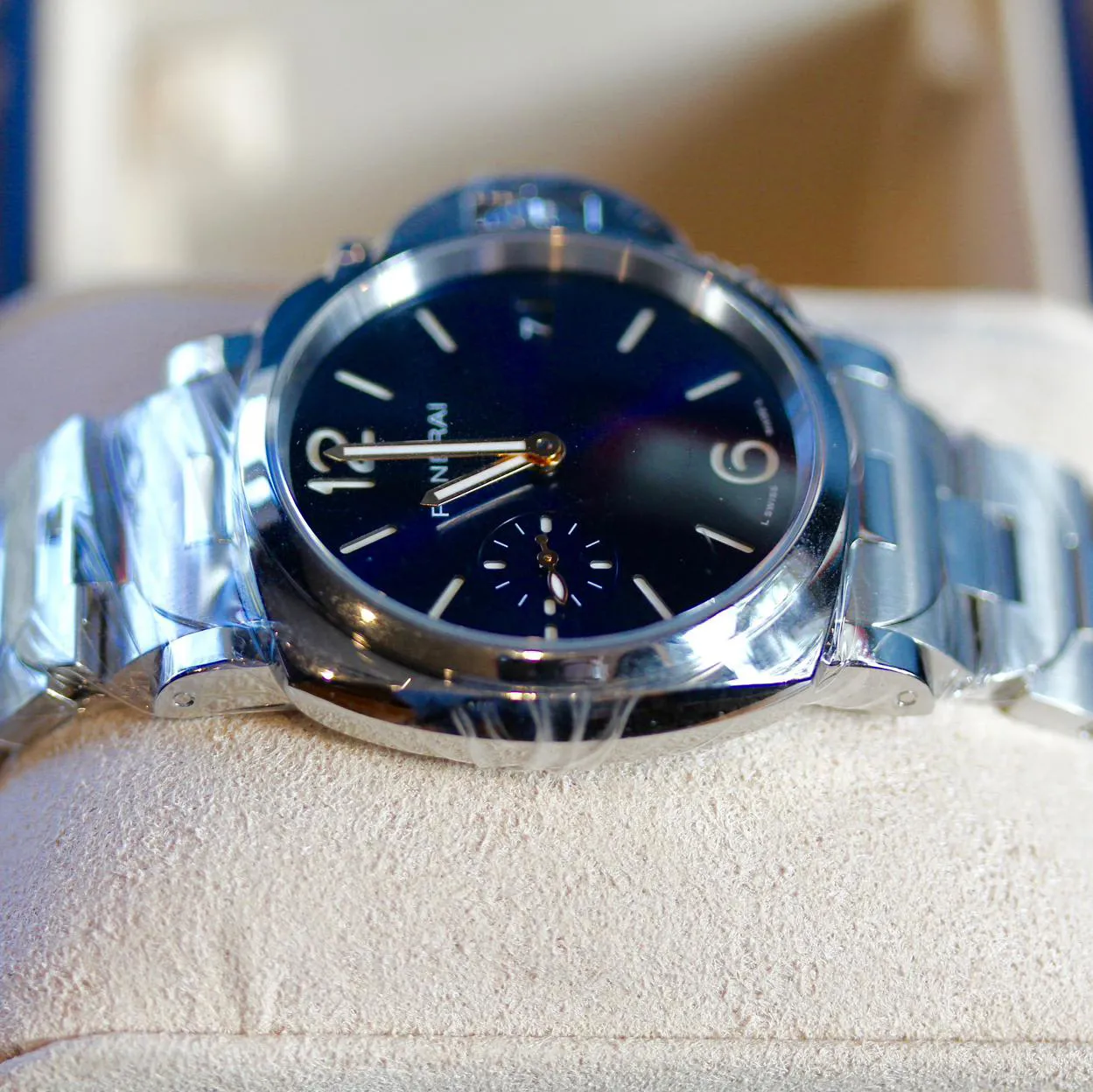 Panerai Luminor Marina PAM 01123 38mm Stainless steel Blue 4