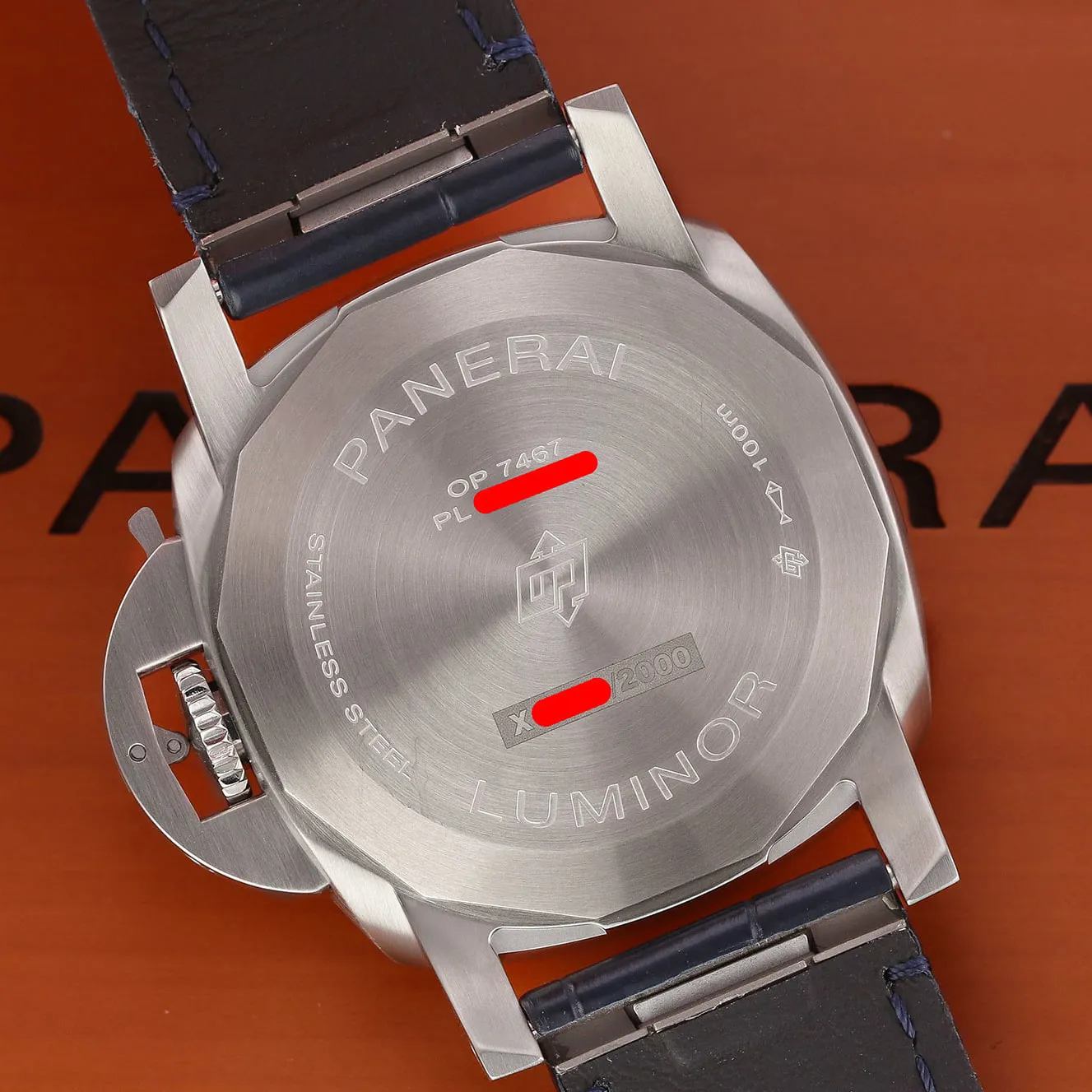 Panerai Quaranta PAM 01270 40mm Stainless steel Blue 3