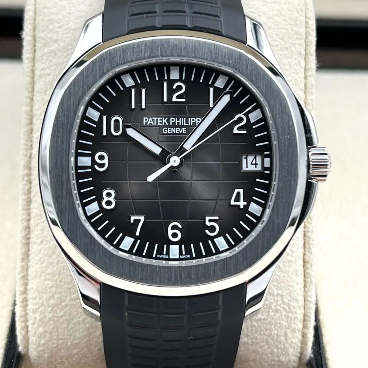 Patek Philippe Aquanaut 5167A-001 40.8mm Stainless steel Black