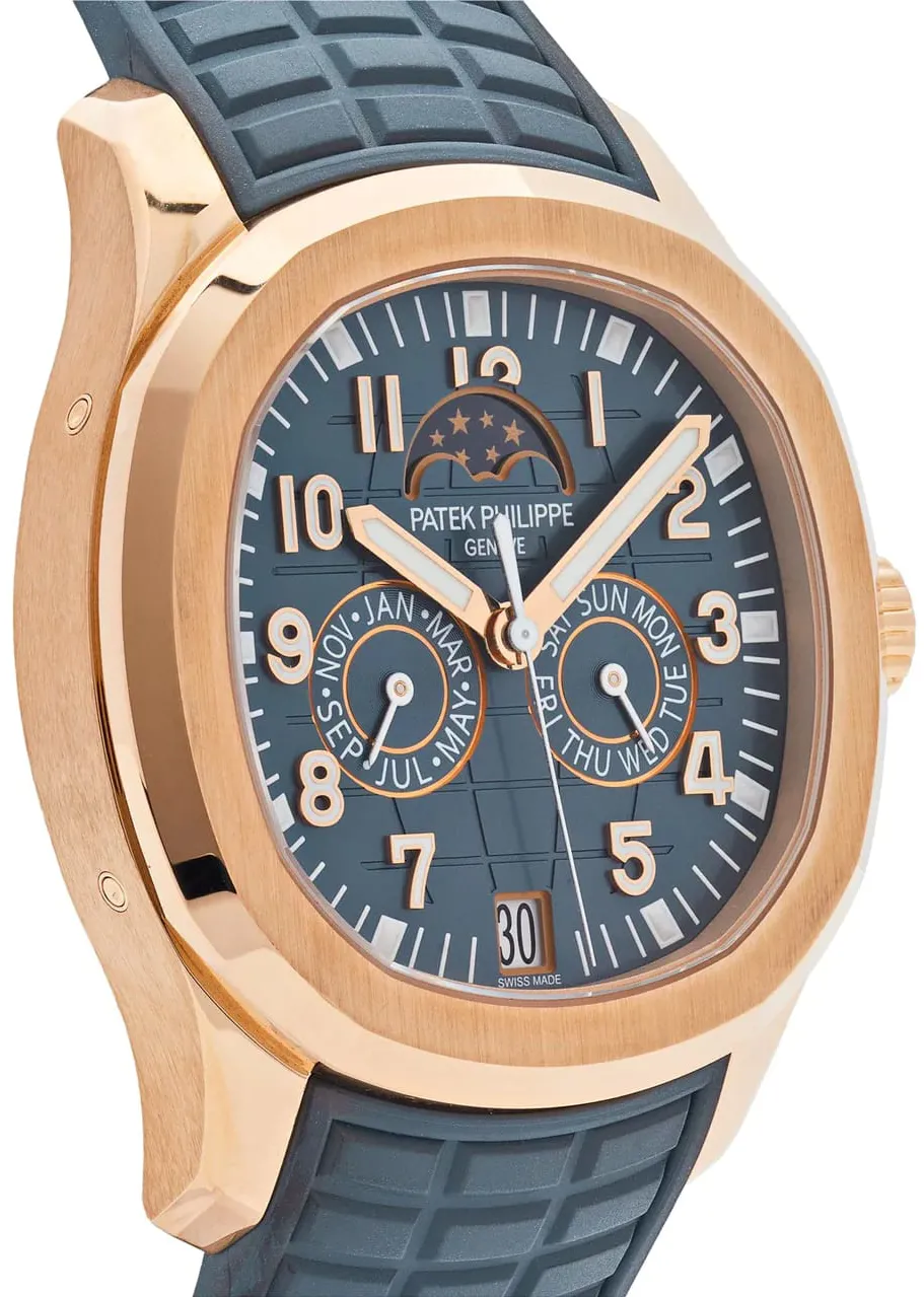 Patek Philippe Aquanaut 5261R-001 40mm Rose gold Blue 3