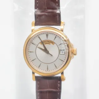 Patek Philippe Calatrava 5153J-001 Yellow gold Silver