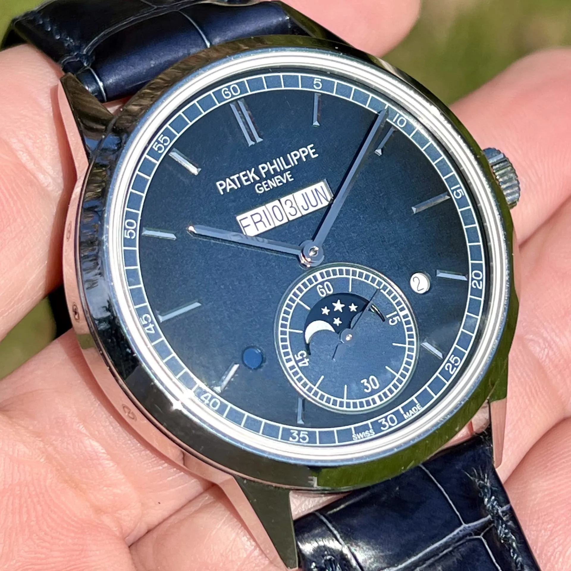 Patek Philippe Perpetual Calendar 5236P-001 41.5mm Platinum Blue