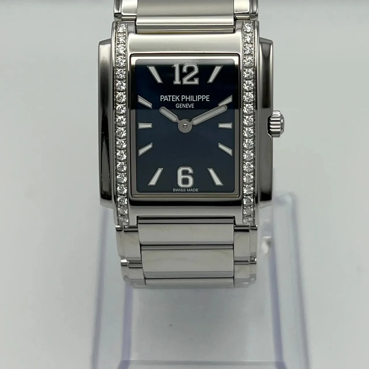 Patek Philippe Twenty~4 4910/1200A-001 25.1mm Stainless steel Blue 1