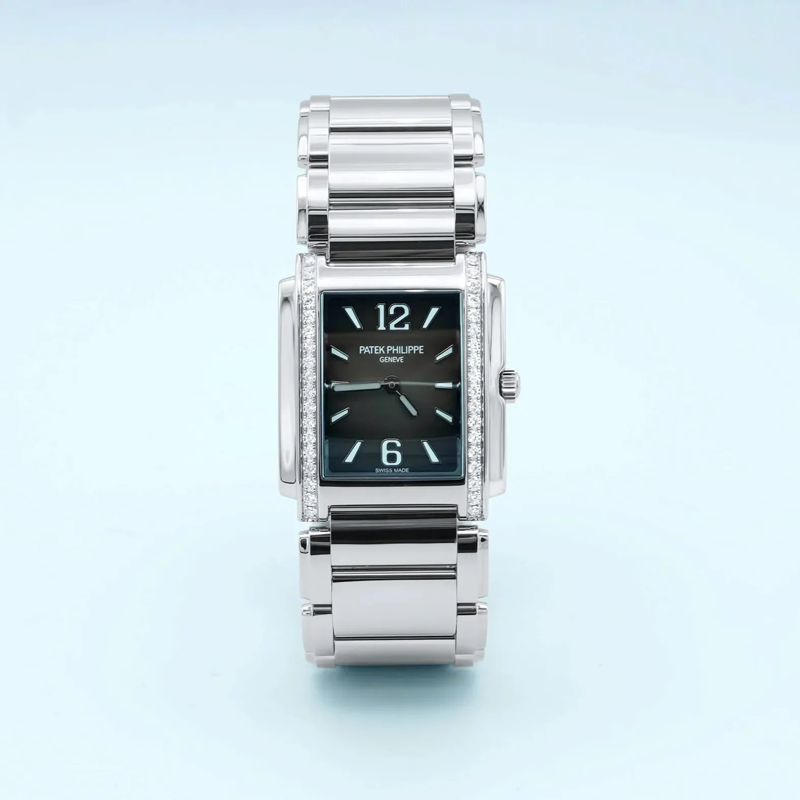 Patek Philippe Twenty~4 4910/1200A-010 25.1mm Stainless steel Gray