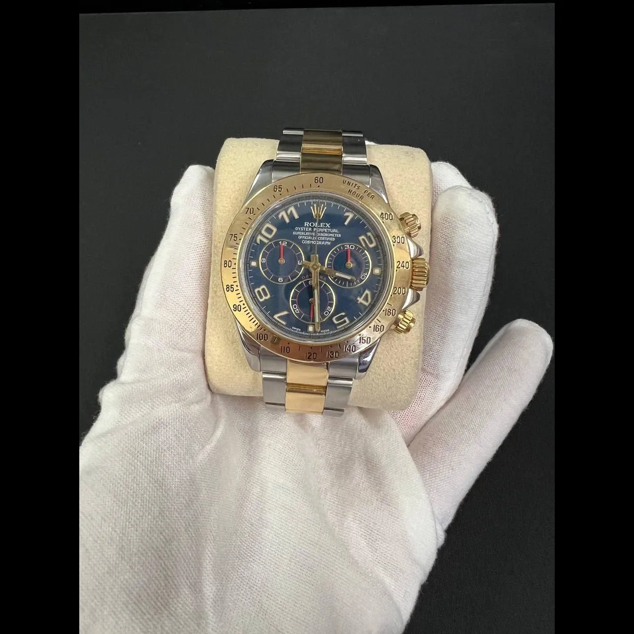 Rolex Daytona 116523-0045 40mm Yellow gold Blue