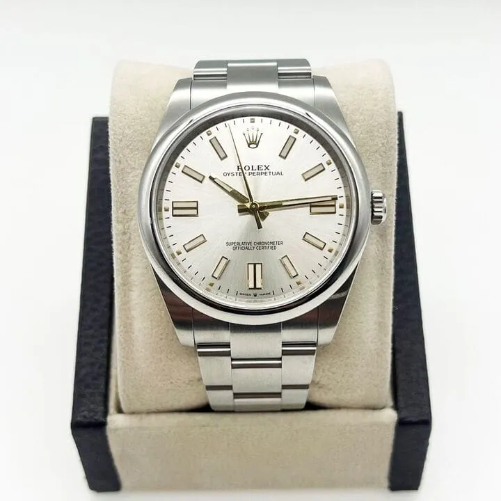 Rolex Oyster Perpetual 124300-0001 41mm Oystersteel Silver