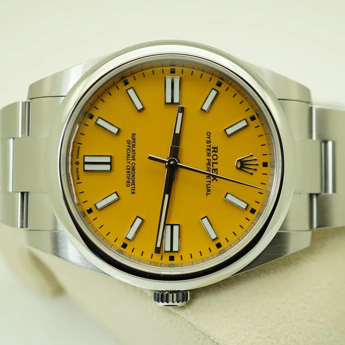 Rolex Oyster Perpetual 124300-0004 41mm Stainless steel Yellow