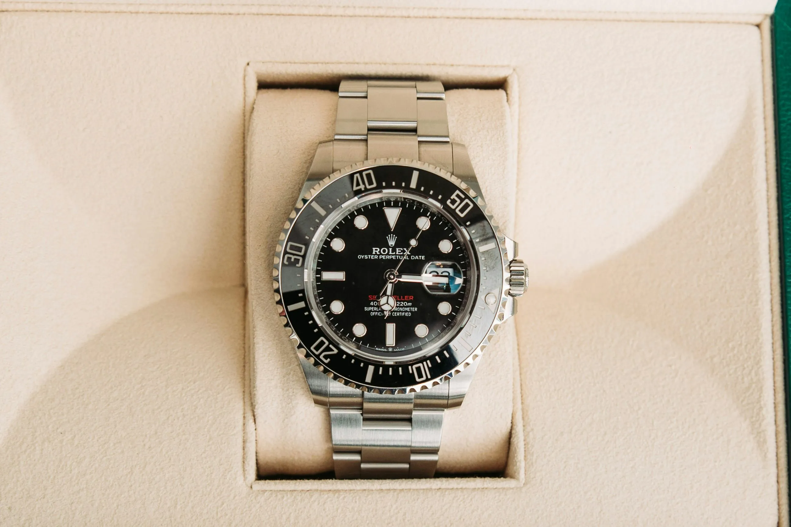 Rolex Sea-Dweller 126600 43mm Stainless steel Black 3