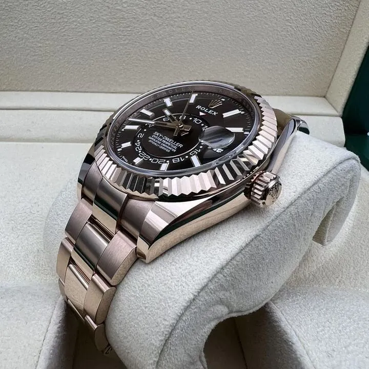 Rolex Sky-Dweller 326935-0006 42mm Rose gold Brown 4