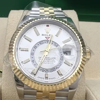 Rolex Sky-Dweller 336933-0006 Yellow gold and Stainless steel White