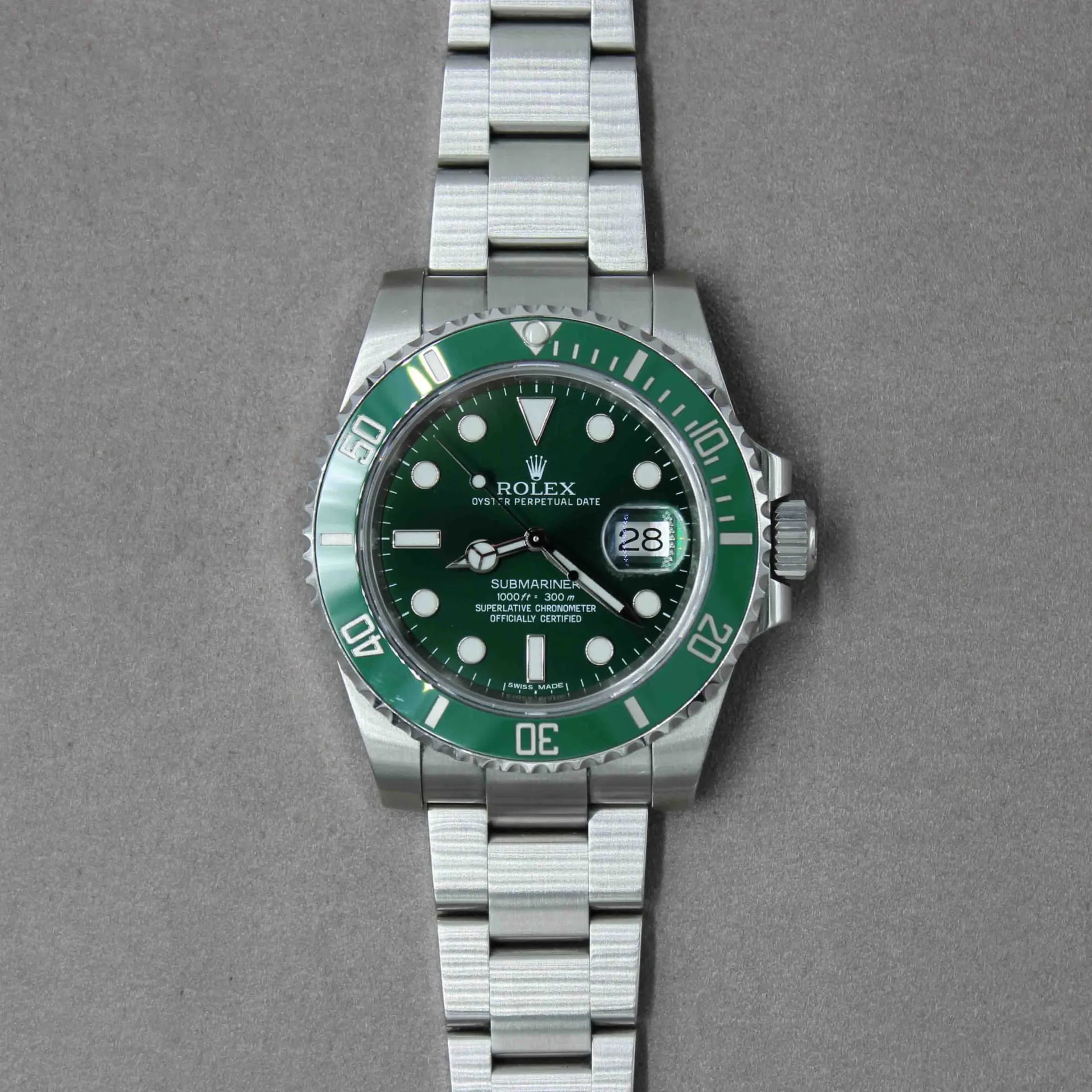 Rolex Submariner 116610LV 40mm Steel Green