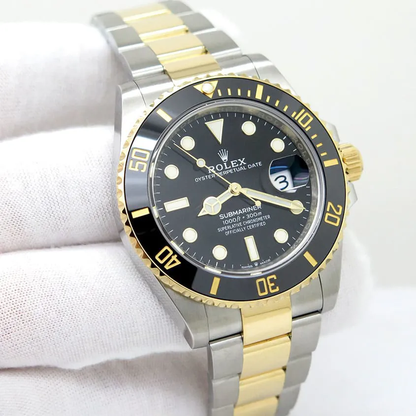 Rolex Submariner 126613LN-0002 41mm Yellow gold and Oystersteel Black