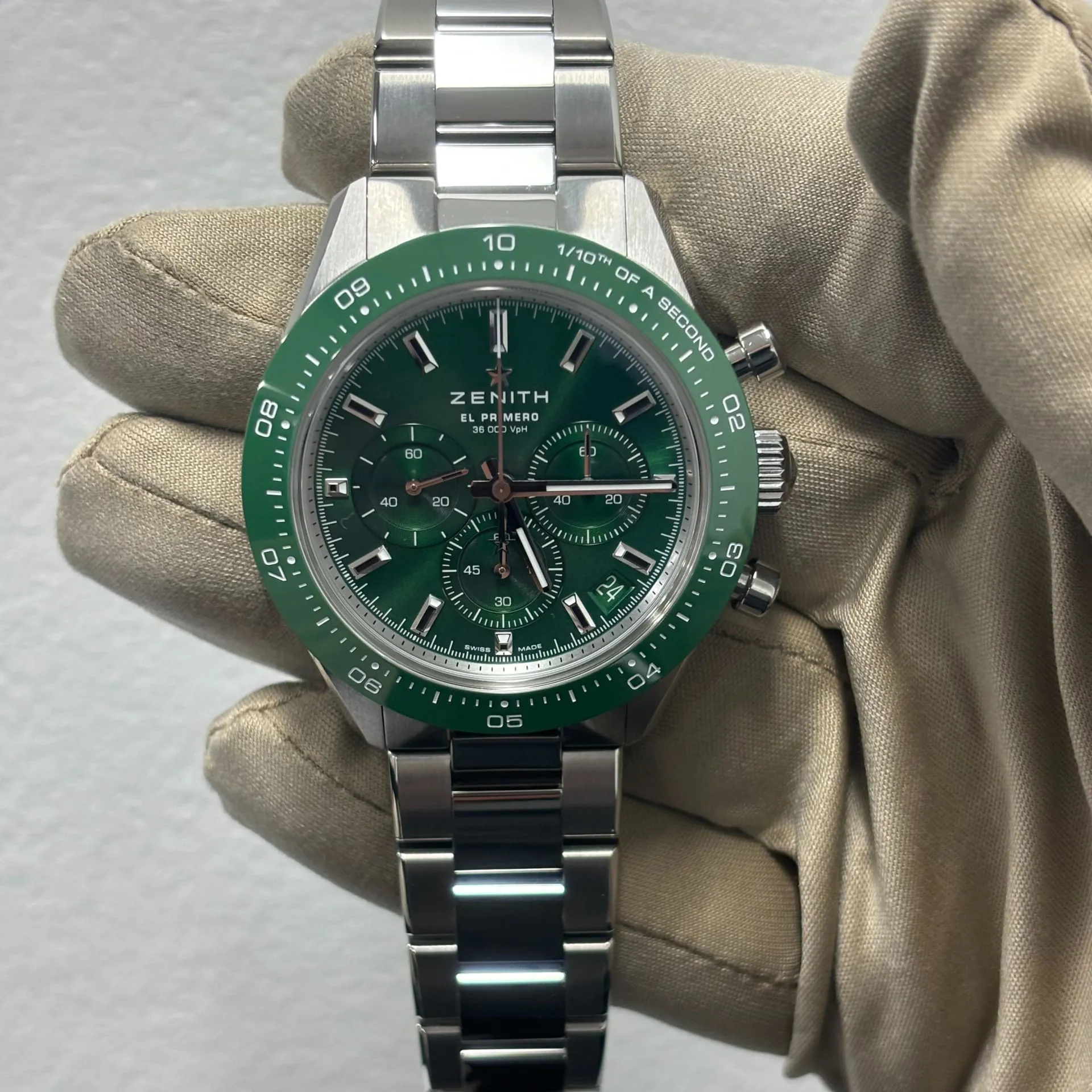 Zenith Chronomaster Sport 03.3107.3600/56.M3100 41mm Ceramic Green