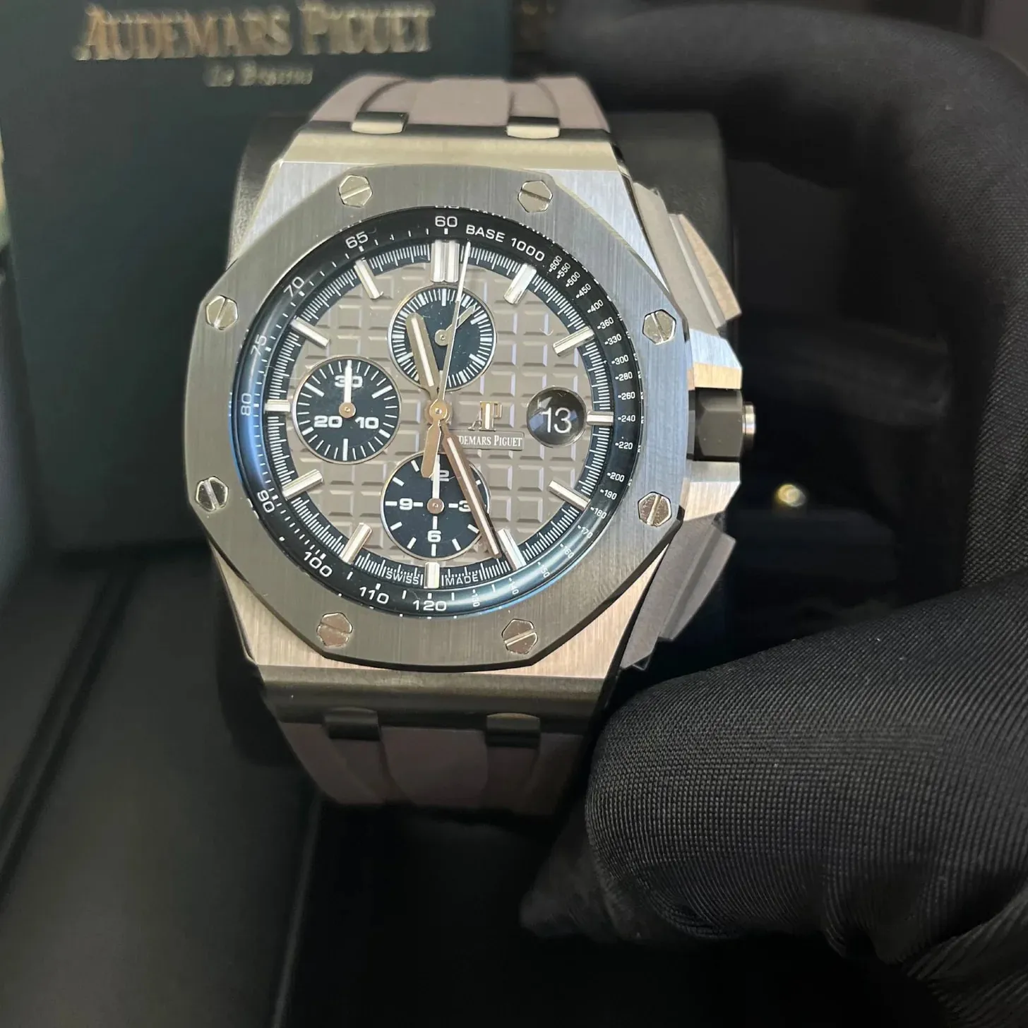 Audemars Piguet Royal Oak Offshore 26400IO.OO.A004CA.02 44mm Titanium Gray