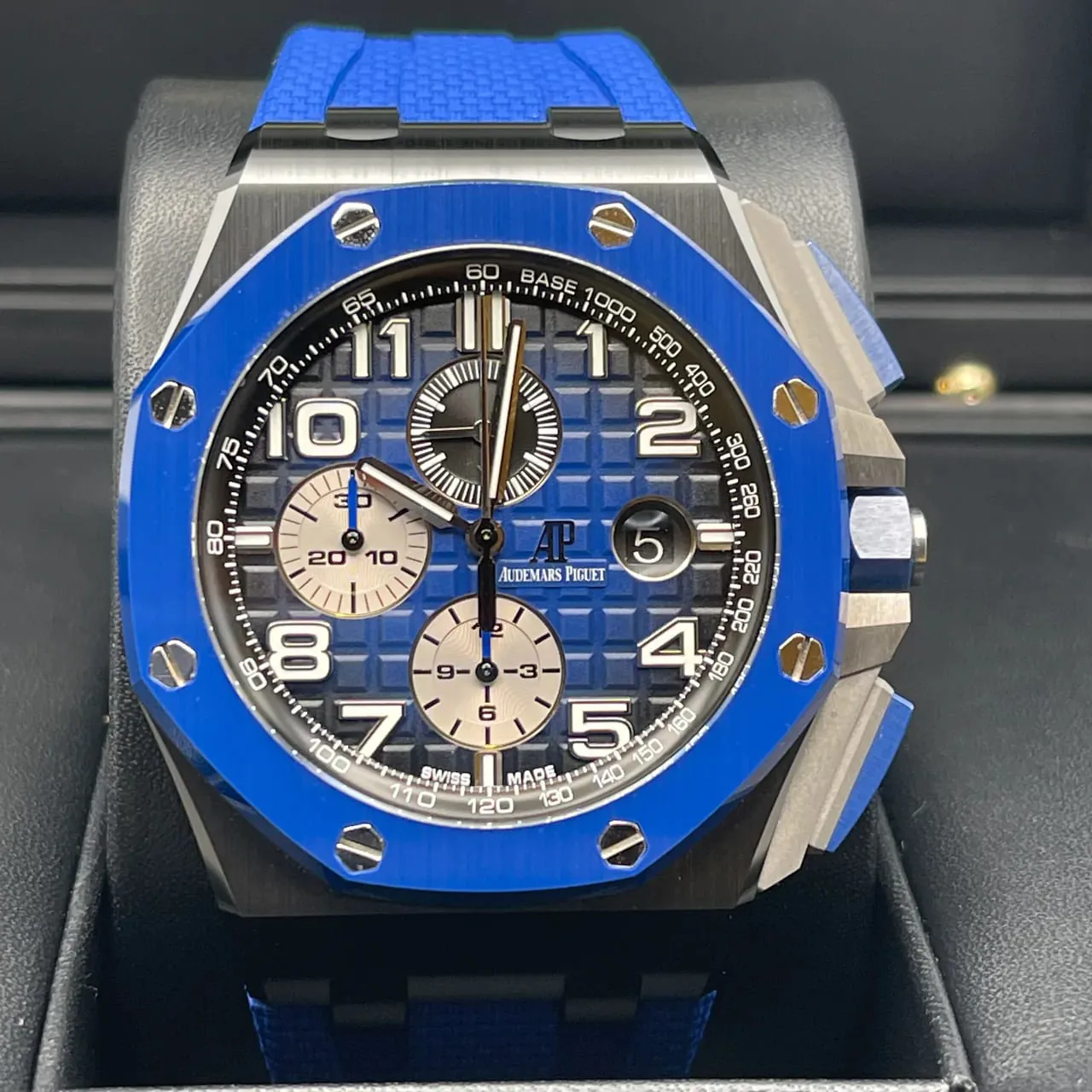 Audemars Piguet Royal Oak Offshore 26405CE.OO.A030CA.01 44mm Ceramic Blue