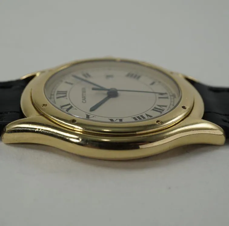 Cartier Cougar 887904 33mm Yellow gold White 1