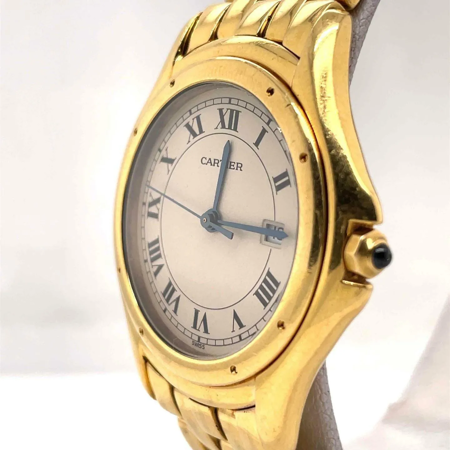 Cartier Cougar 887904 33mm Yellow gold White 1