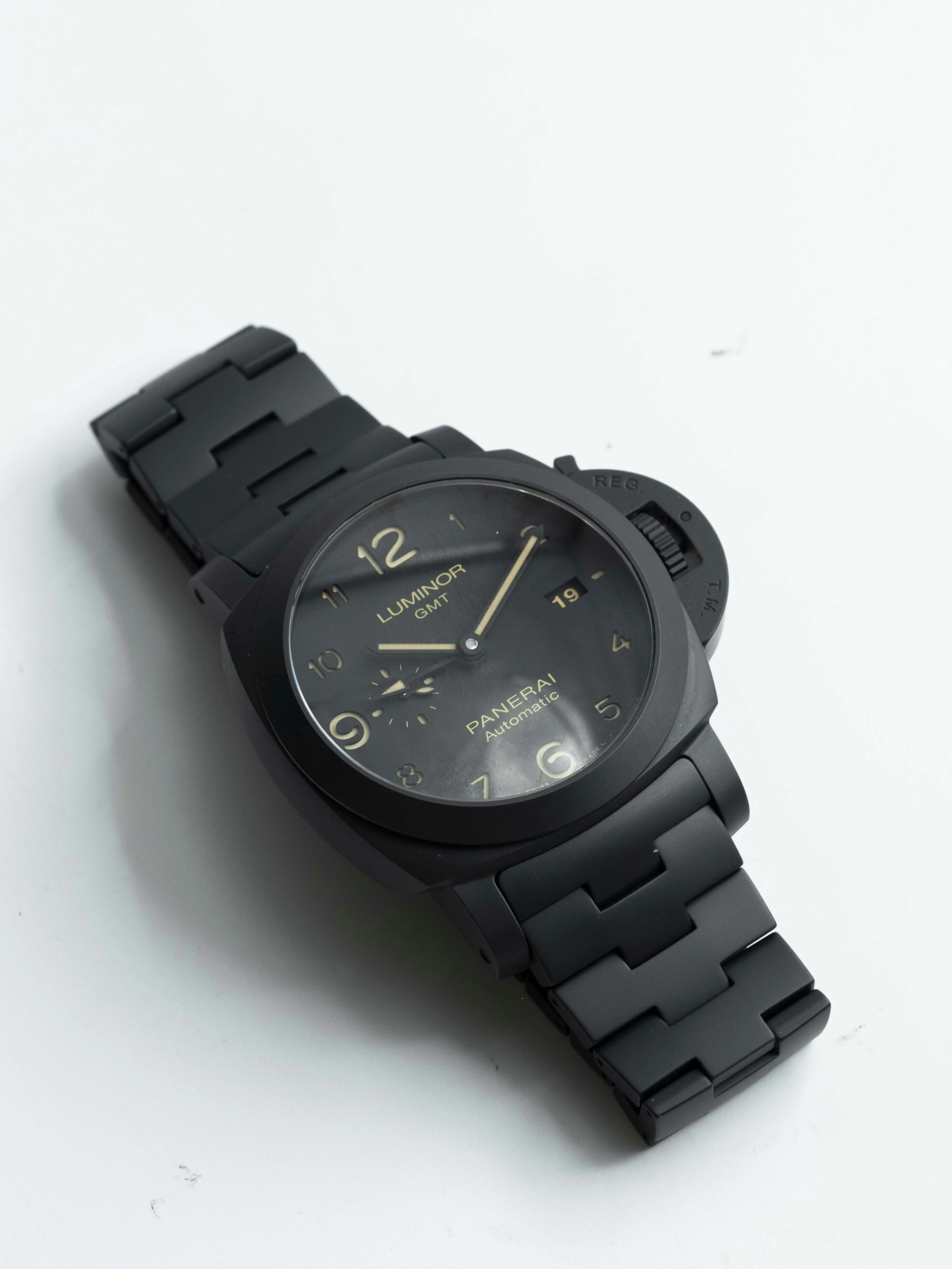 Panerai Luminor 1950 3 Days GMT Automa PAM 01438 44mm Ceramic Black 4