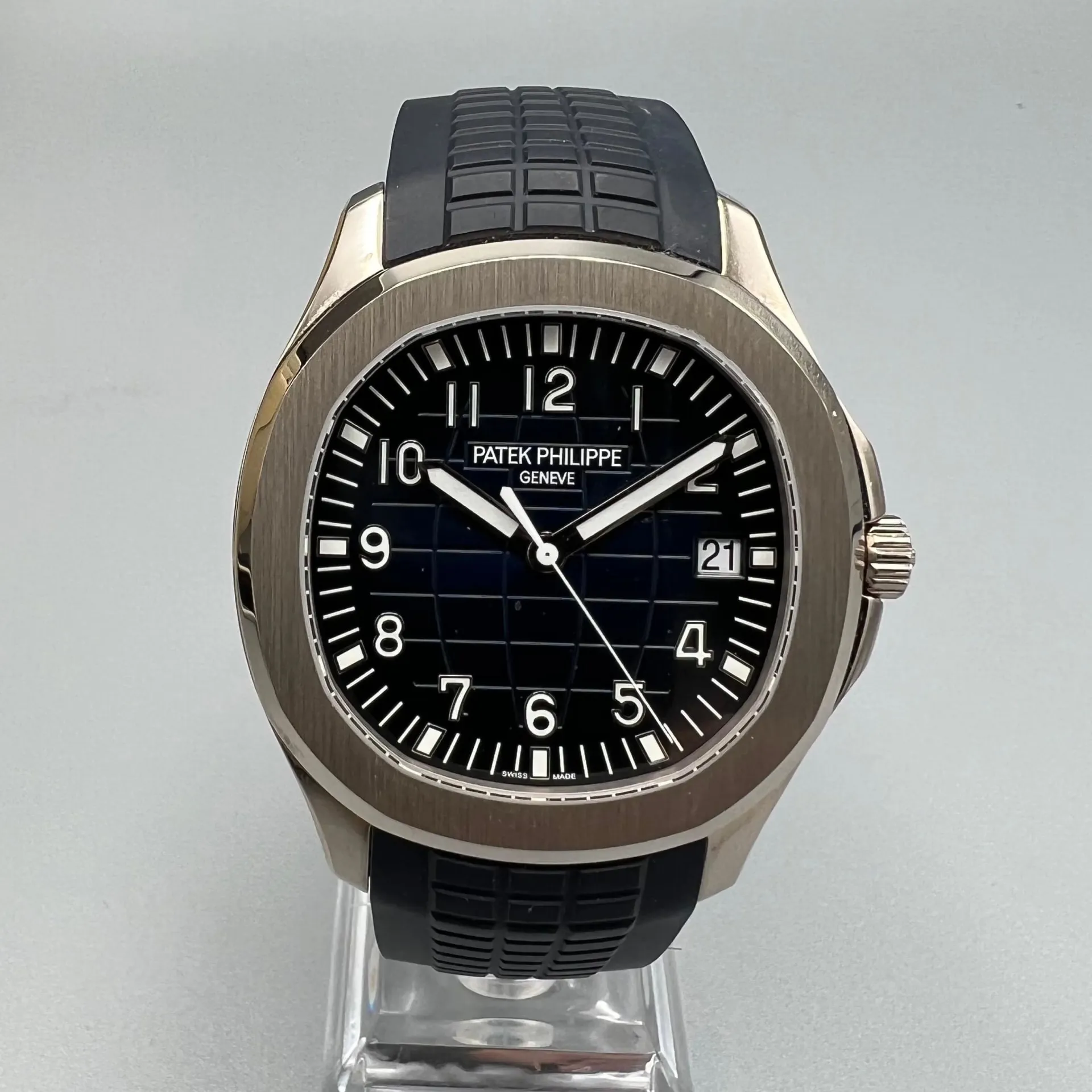 Patek Philippe Aquanaut 5168G-001 42mm White gold Blue