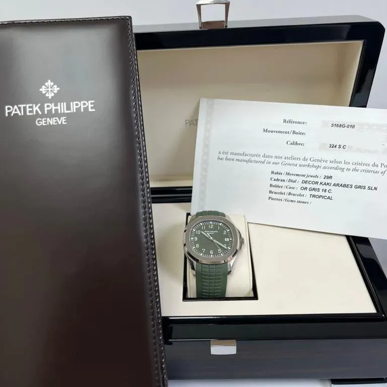 Patek Philippe Aquanaut 5168G-010 42mm White gold Green 2