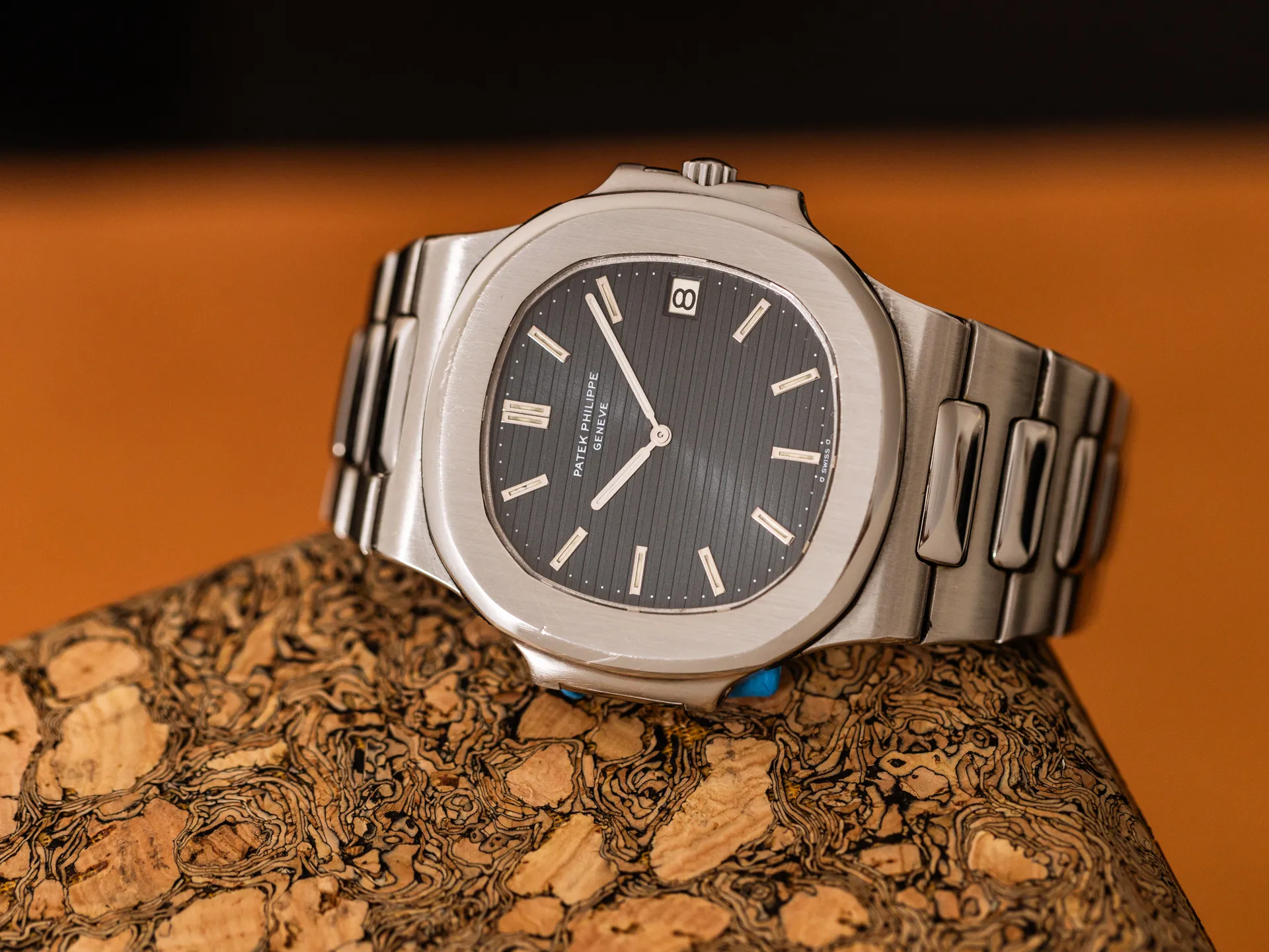 Patek Philippe Nautilus 3700/1 40mm Stainless steel Blue 1