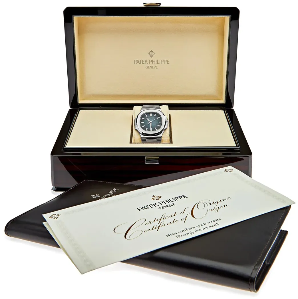 Patek Philippe Nautilus 5711/1A-001 40mm Stainless steel Blue 3