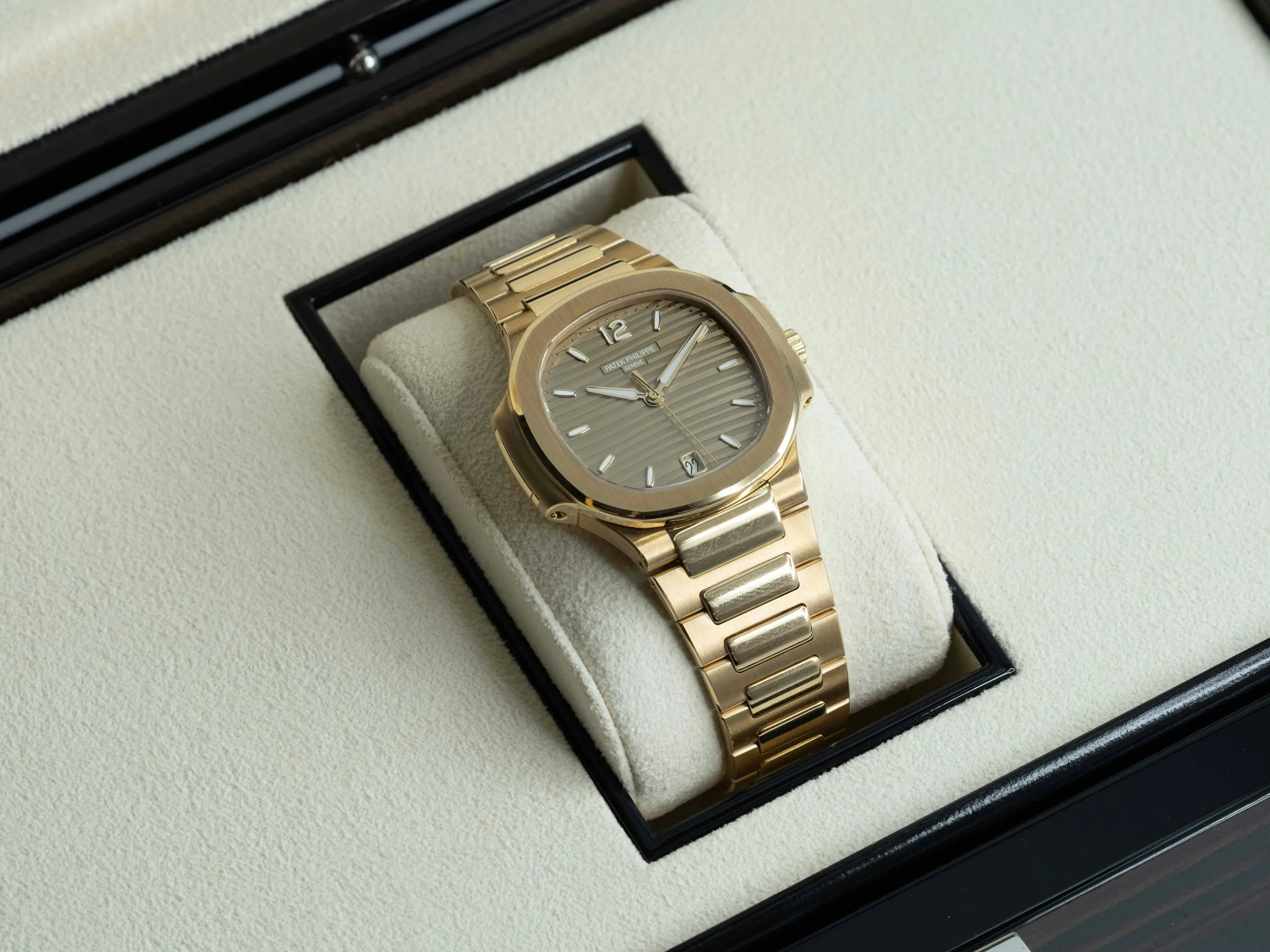 Patek Philippe Nautilus 7118/1R