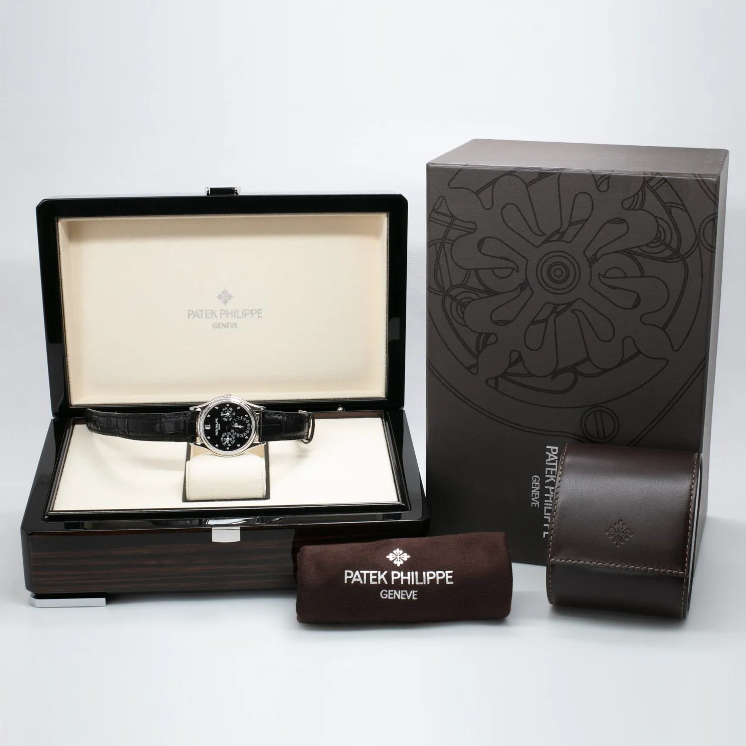 Patek Philippe Perpetual Calendar 5140P-013 37mm Platinum Black 2