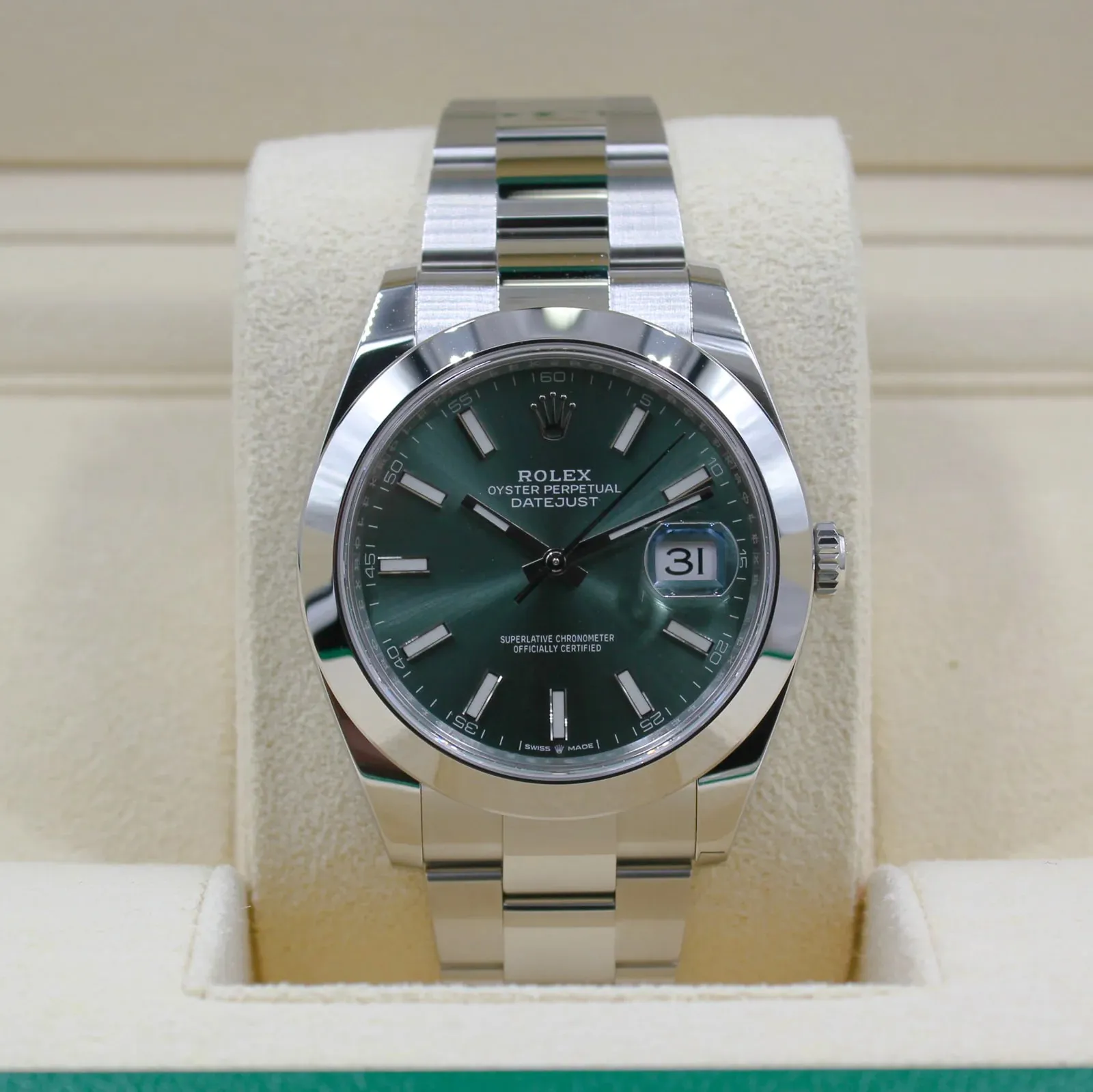 Rolex Datejust 126300-0019 41mm Oystersteel Green