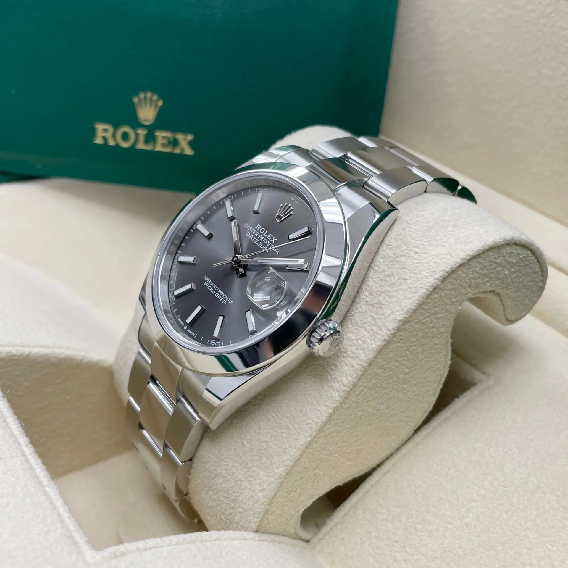 Rolex Datejust 41 126300-0007 41mm Oystersteel Gray 2