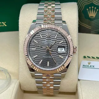 Rolex Datejust 41 126331-0018 Rose gold and Stainless steel Silver