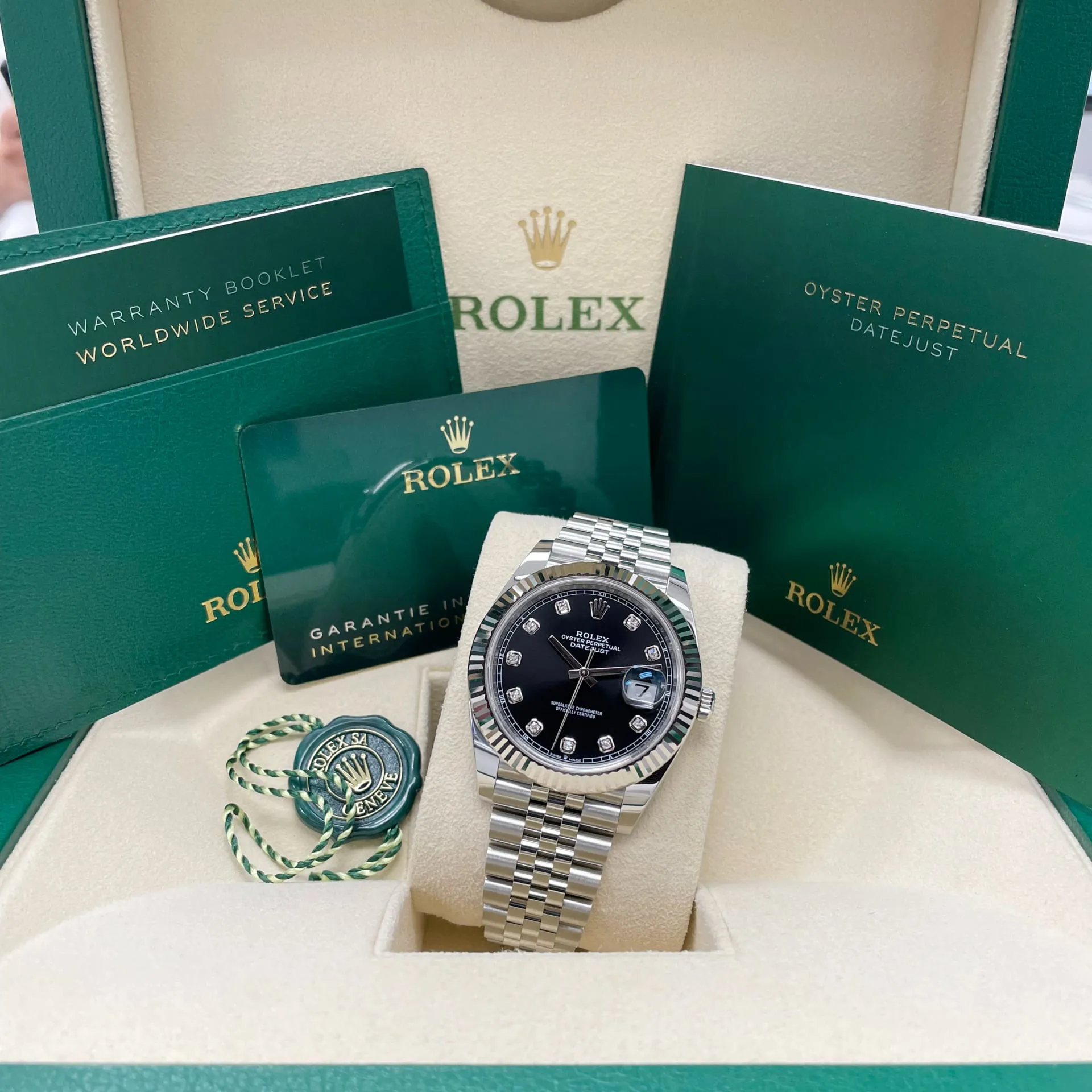 Rolex Datejust 41 126334-0012 41mm White gold and Oystersteel Black 4