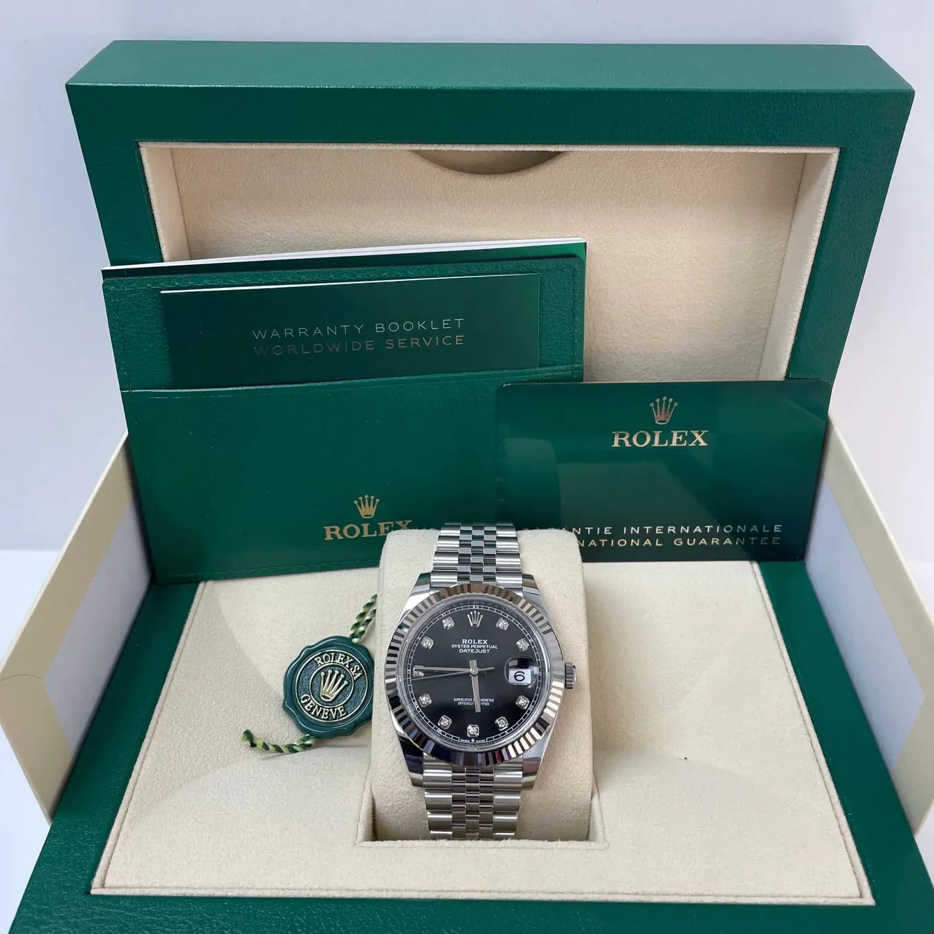 Rolex Datejust 41 126334-0012 41mm White gold and Oystersteel Black