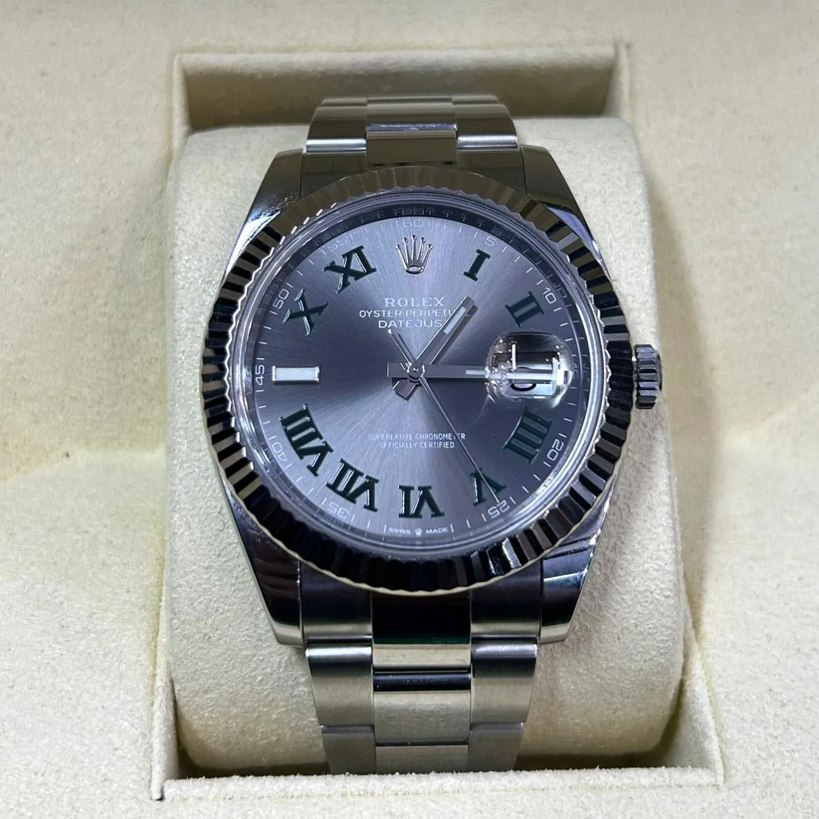 Rolex Datejust 41 126334-0021 41mm White gold and Oystersteel Gray