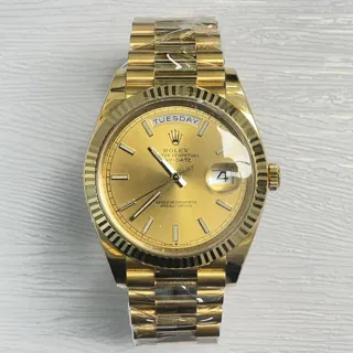 Rolex Day-Date 40 228238-0003 Yellow gold Champagne