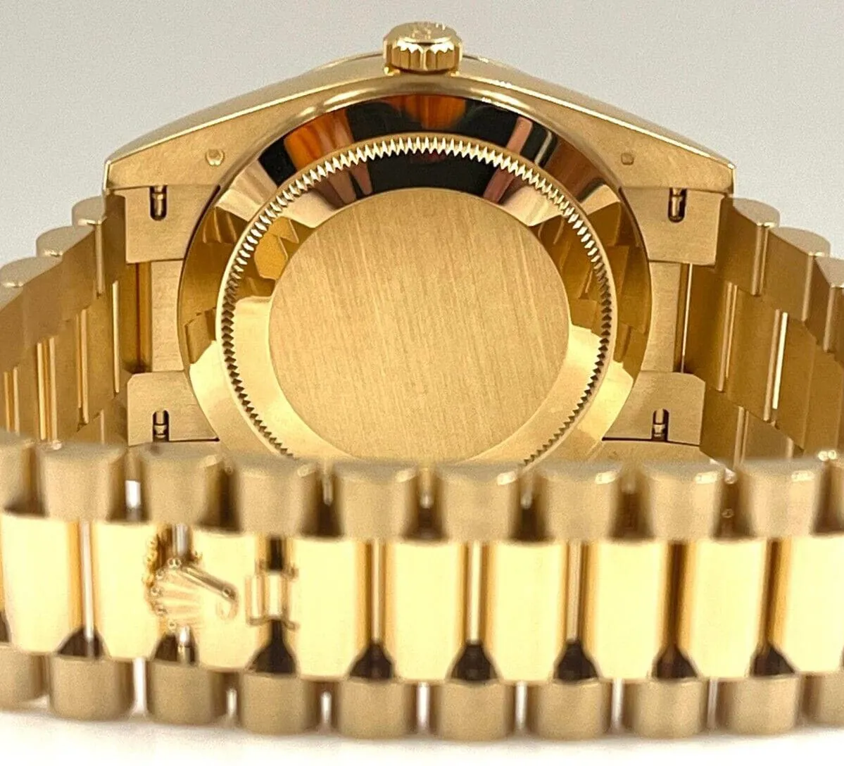 Rolex Day-Date 40 228238-0005 40mm 18k yellow gold Champagne 3