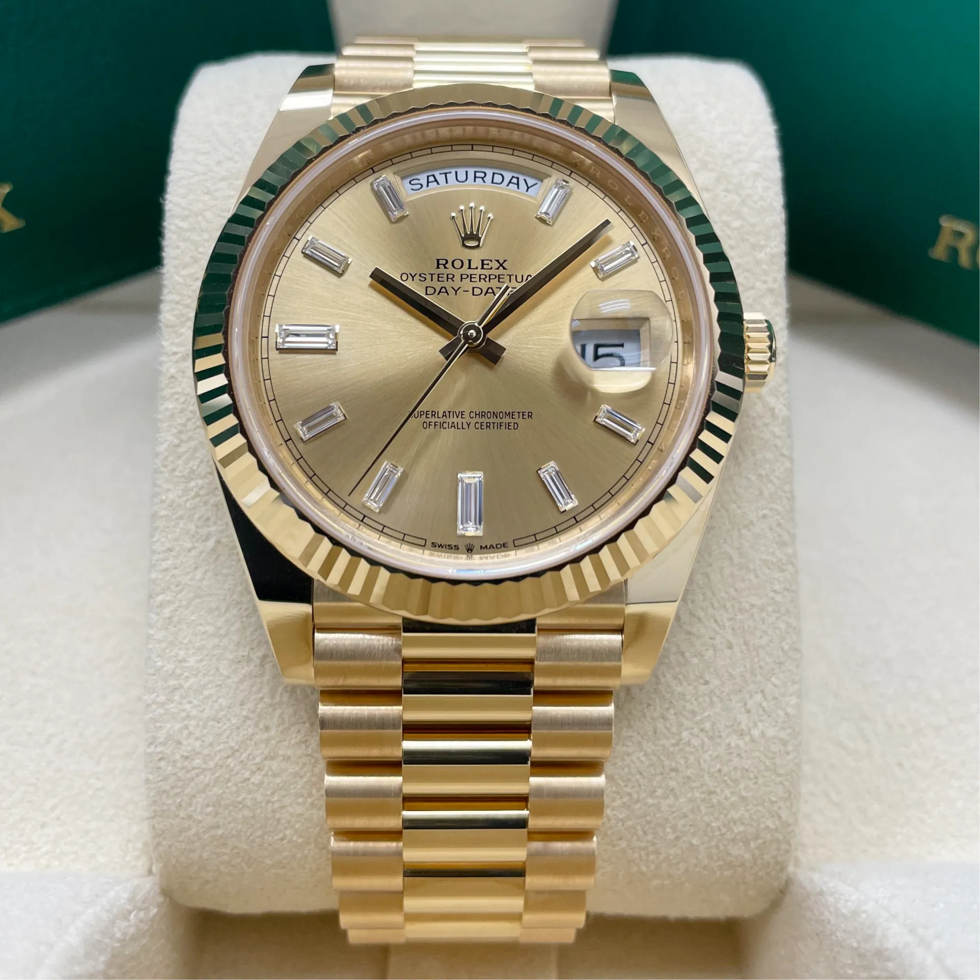 Rolex Day-Date 40 228238-0005 40mm 18k yellow gold Champagne