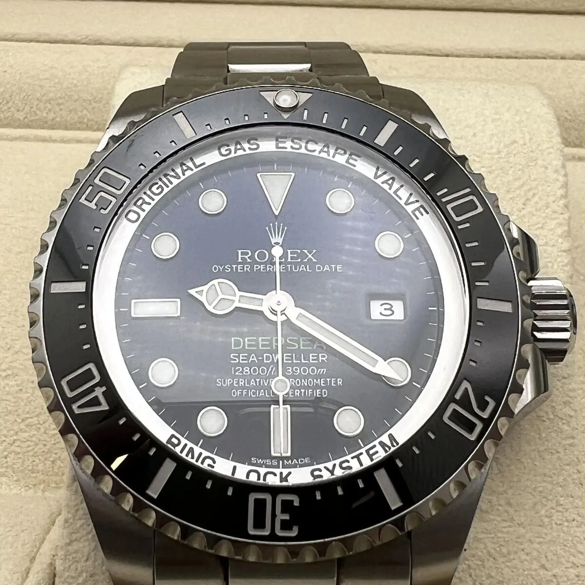 Rolex Sea-Dweller Deepsea 116660-0003 44mm Stainless steel Blue