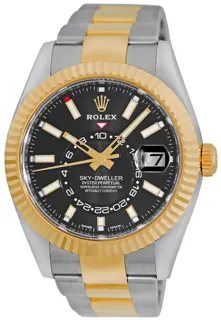 Rolex Sky-Dweller 326933-0002 Yellow gold Black