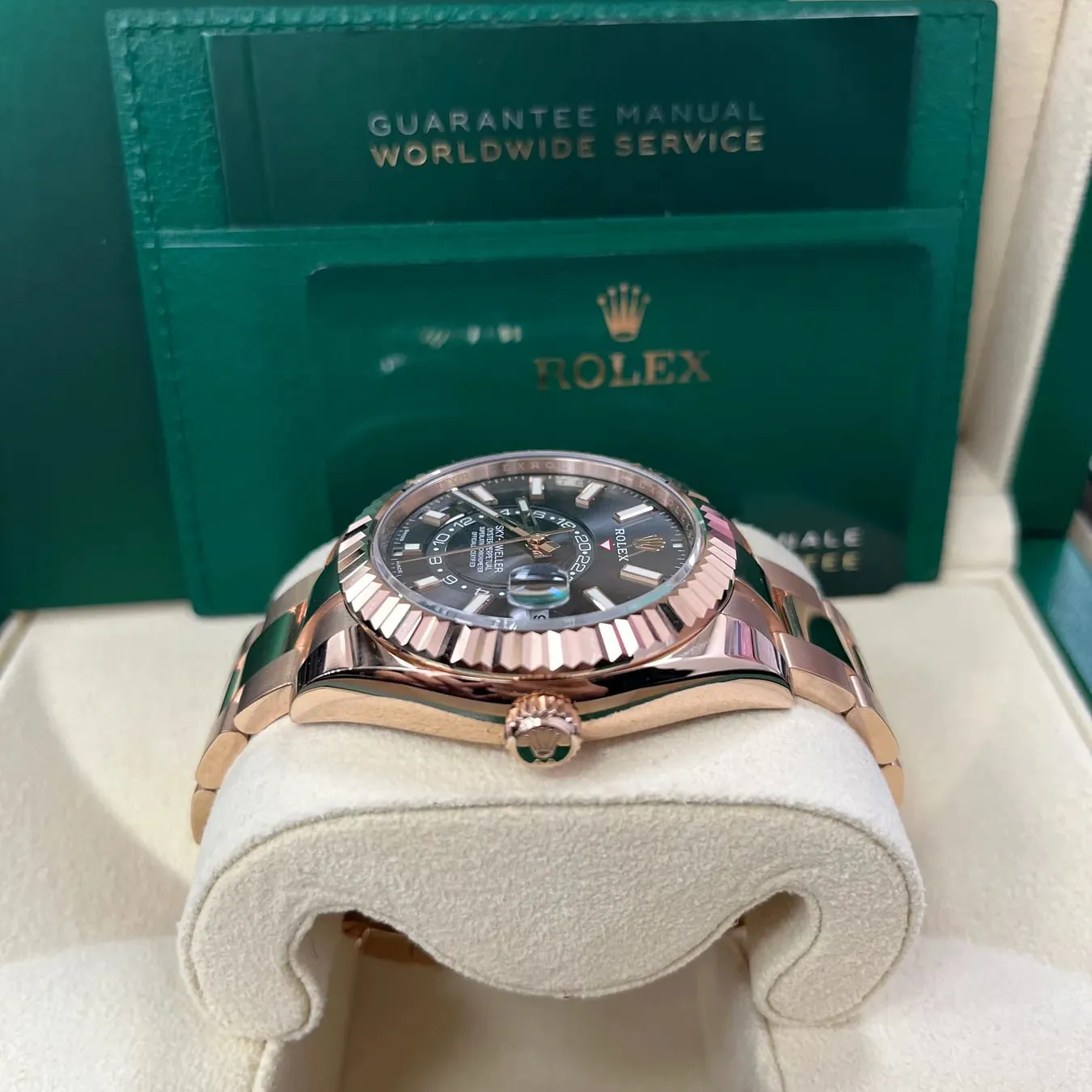 Rolex Sky-Dweller 326935-0007 42mm Rose gold Gray 2