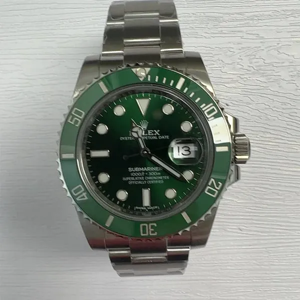 Rolex Submariner 116610LV 40mm Steel Green